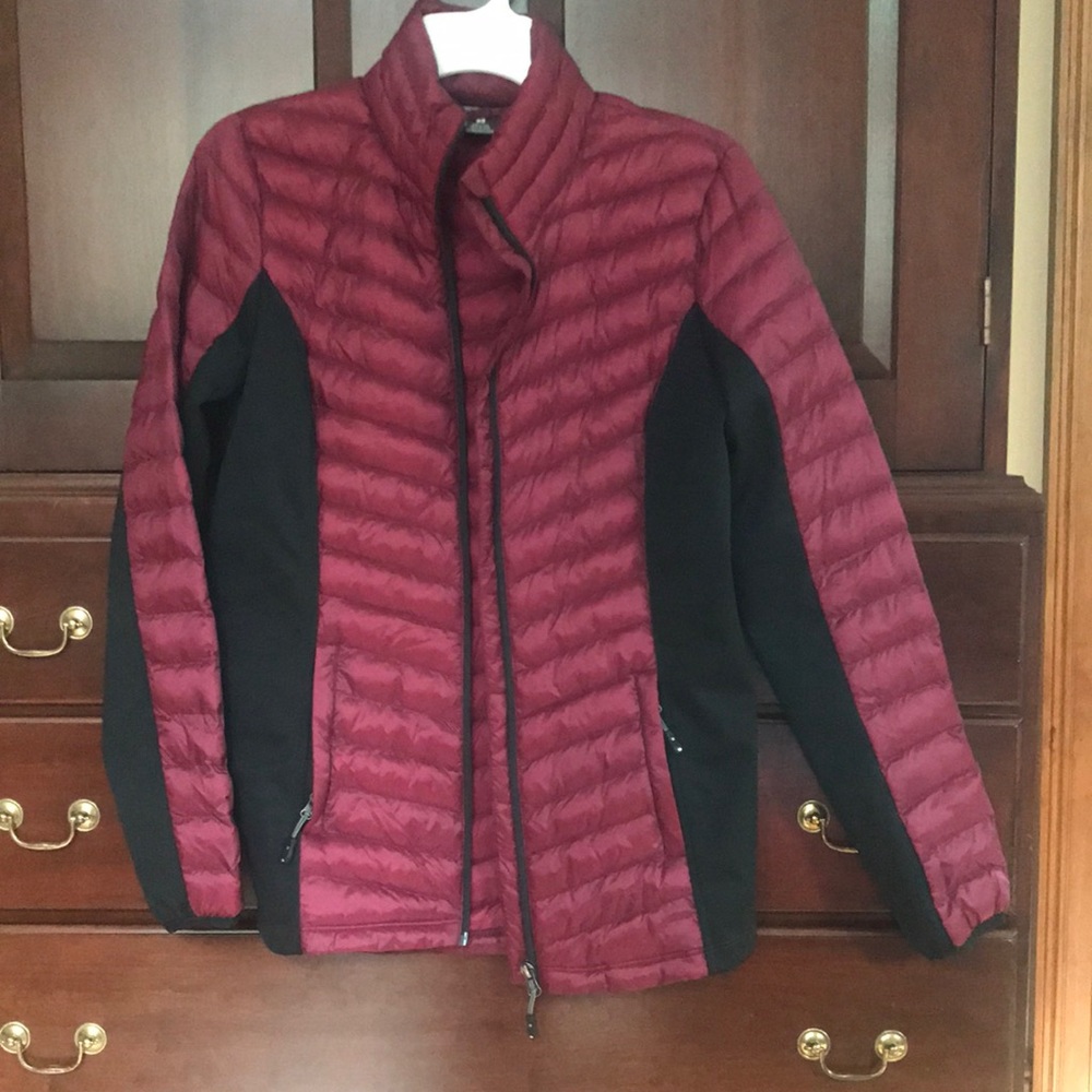 32HEAT Garnet and Black colored jacket